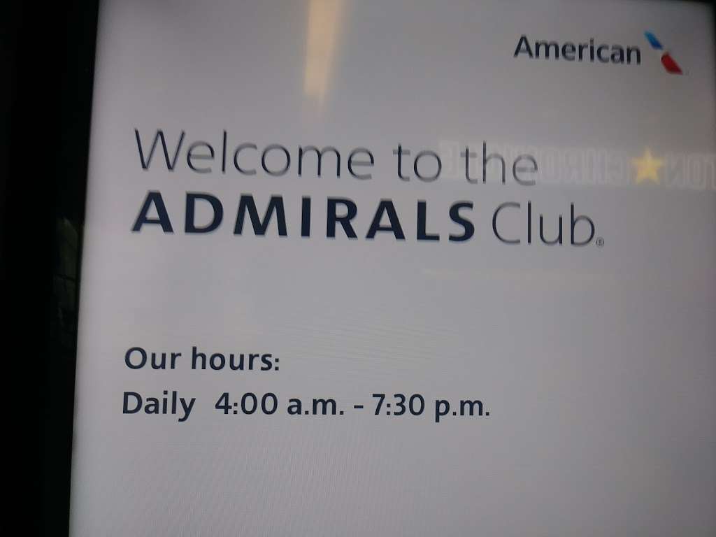 Admirals Club | 3950 S Terminal Rd, Houston, TX 77032, USA