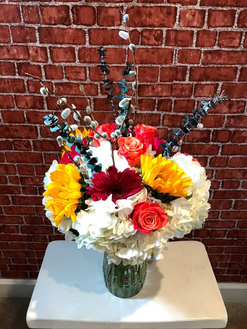 Full Bloom Flower Studio | 6255 Bren Mar Dr, Alexandria, VA 22312, USA | Phone: (571) 355-2183