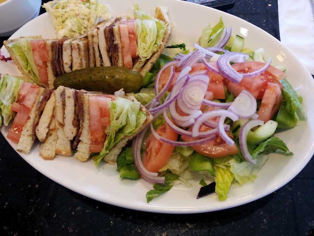 Bell Diner | 215-25 73rd Ave, Oakland Gardens, NY 11364, USA | Phone: (718) 279-0333