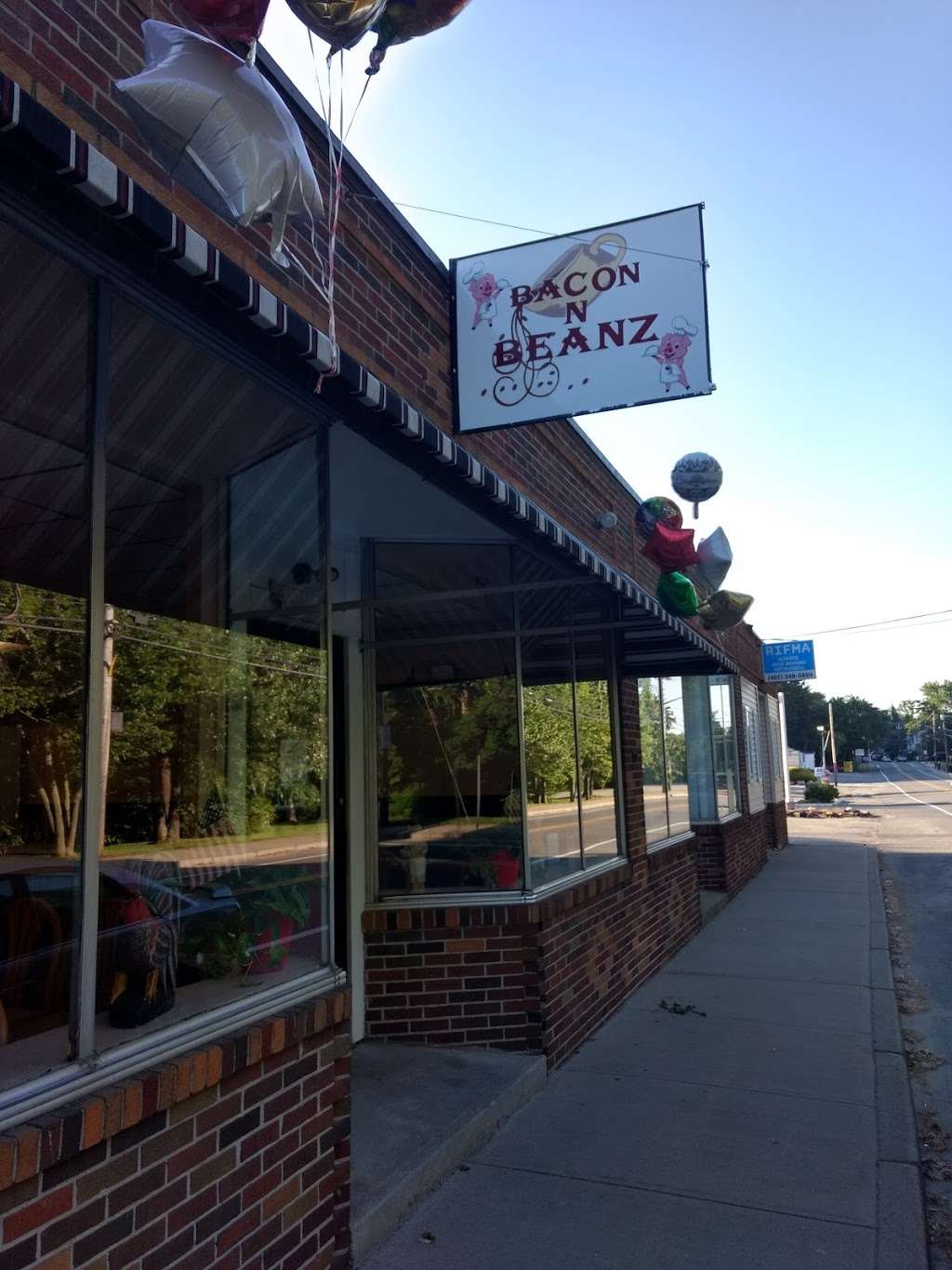 Bacon N Beanz | 347 Waterman Ave, Smithfield, RI 02917, USA | Phone: (401) 757-6945