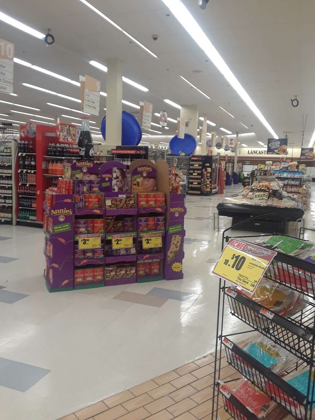 ACME Markets in 501 E Evesham Rd, Runnemede, NJ 08078, USA