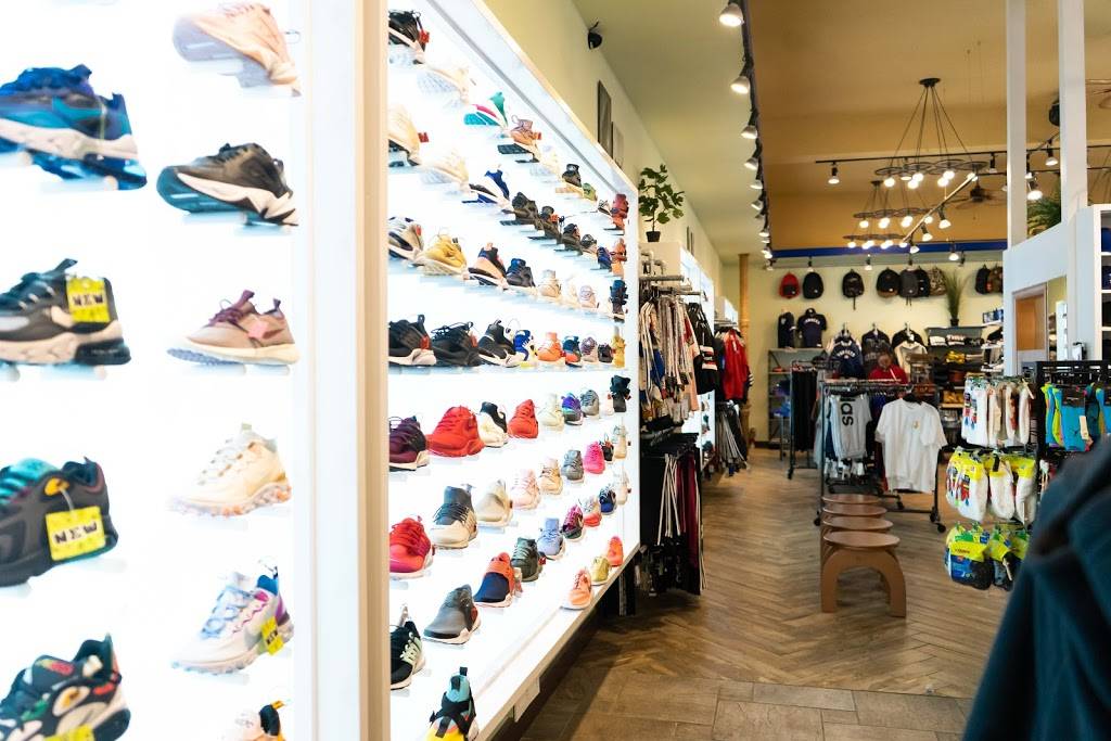 nohble sneaker store near me