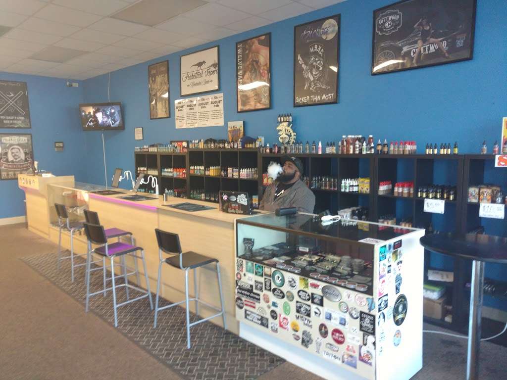 Maxx Vape Co. | 3250 SE 58th Ave #3, Ocala, FL 34480, USA | Phone: (352) 694-2077