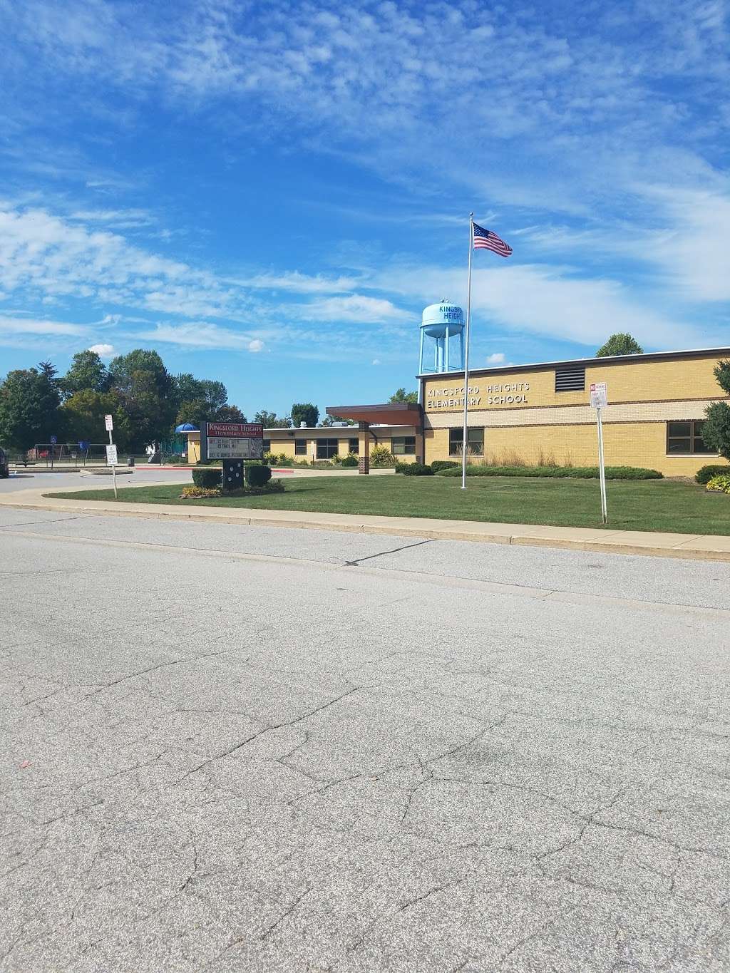 Kingsford Heights Elementary | 460 Evanston Rd, Kingsford Heights, IN 46346, USA | Phone: (219) 393-3116