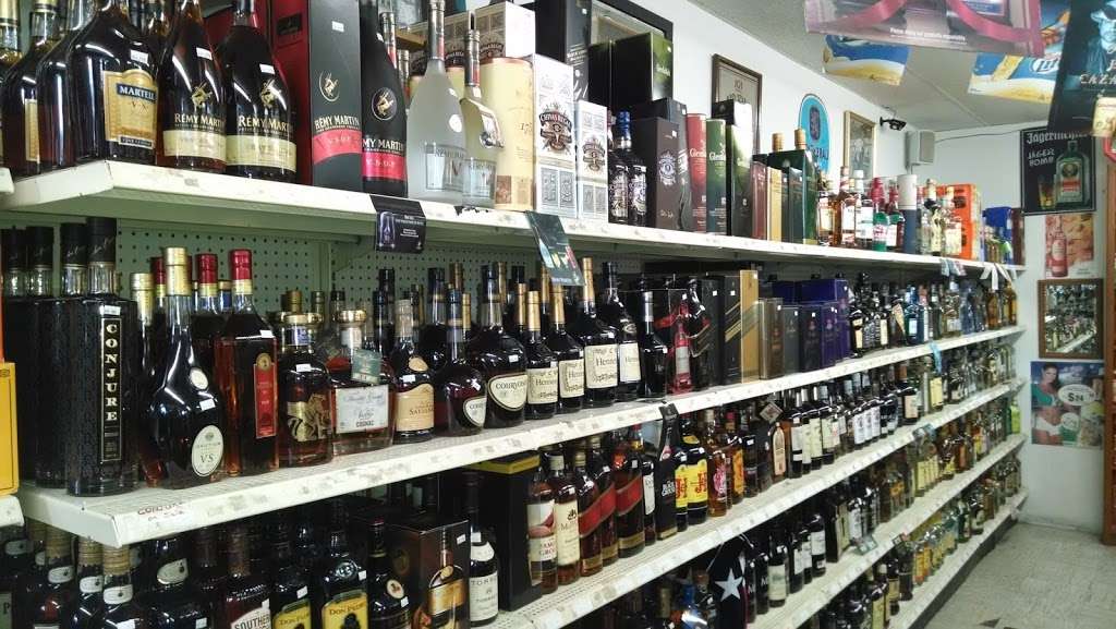 Bottle King Liquor | 8631 Beechnut St, Houston, TX 77036, USA | Phone: (281) 974-3999