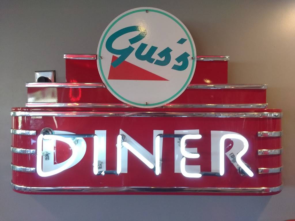 Guss Diner | 630 N Westmount Dr, Sun Prairie, WI 53590 | Phone: (608) 318-0900