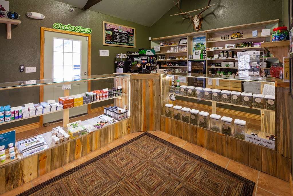 Green Grass Central City | 440 Lawrence St, Central City, CO 80427, USA | Phone: (303) 582-5088