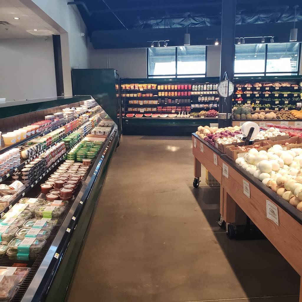 Cox Farms Market - Farmers Branch | 13091 Bee St, Farmers Branch, TX 75234, USA | Phone: (214) 416-8851