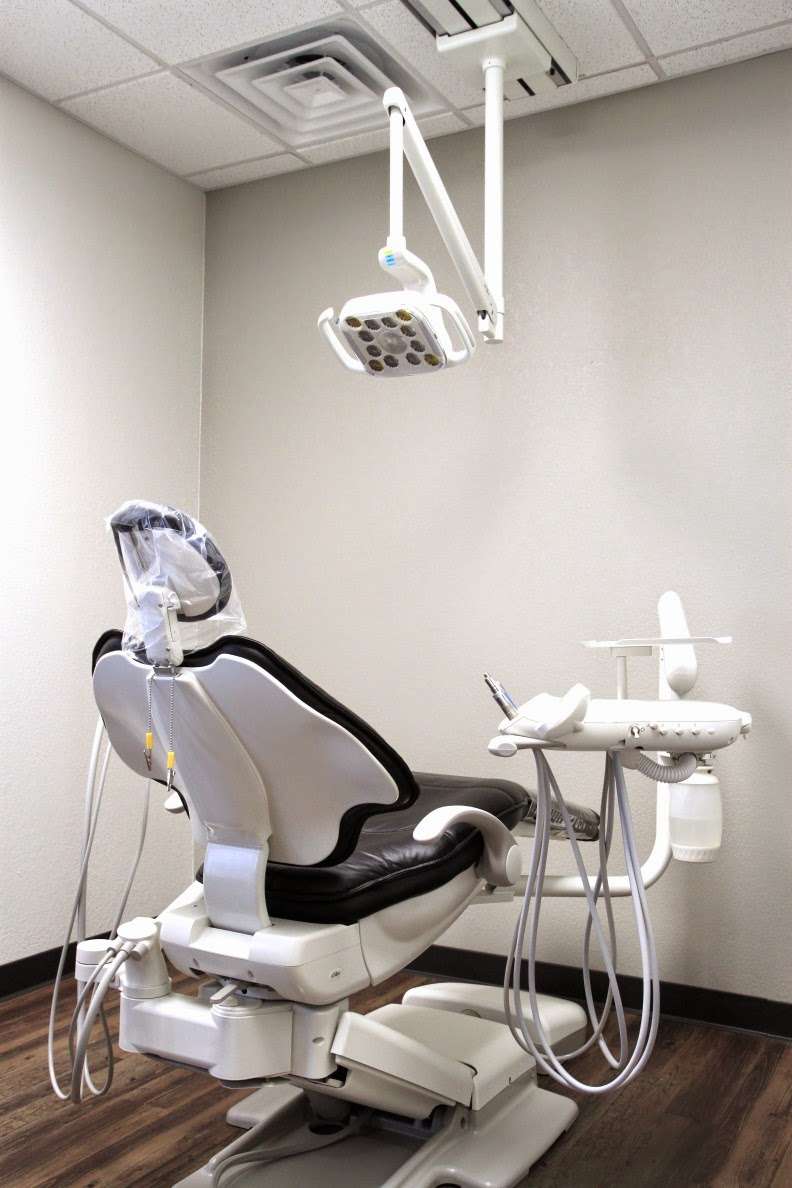 The Rowlett Dentist | 8701 Liberty Grove Rd #50, Rowlett, TX 75089, USA | Phone: (972) 401-4900