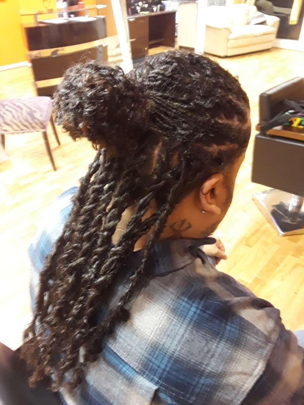 Epiphany the salon | 18 N Sherman St Ext, York, PA 17403, USA | Phone: (717) 650-1918