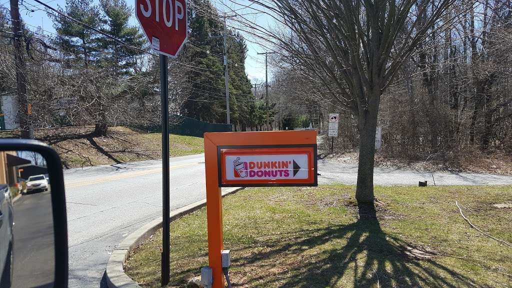 Dunkin Donuts | 376 W Uwchlan Ave Rte 113, Downingtown, PA 19335, USA | Phone: (610) 269-8601