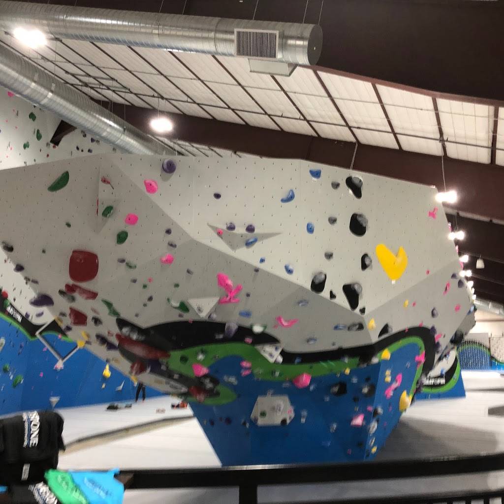 Whetstone Climbing | 220 Smokey St, Fort Collins, CO 80525, USA | Phone: (970) 795-8356