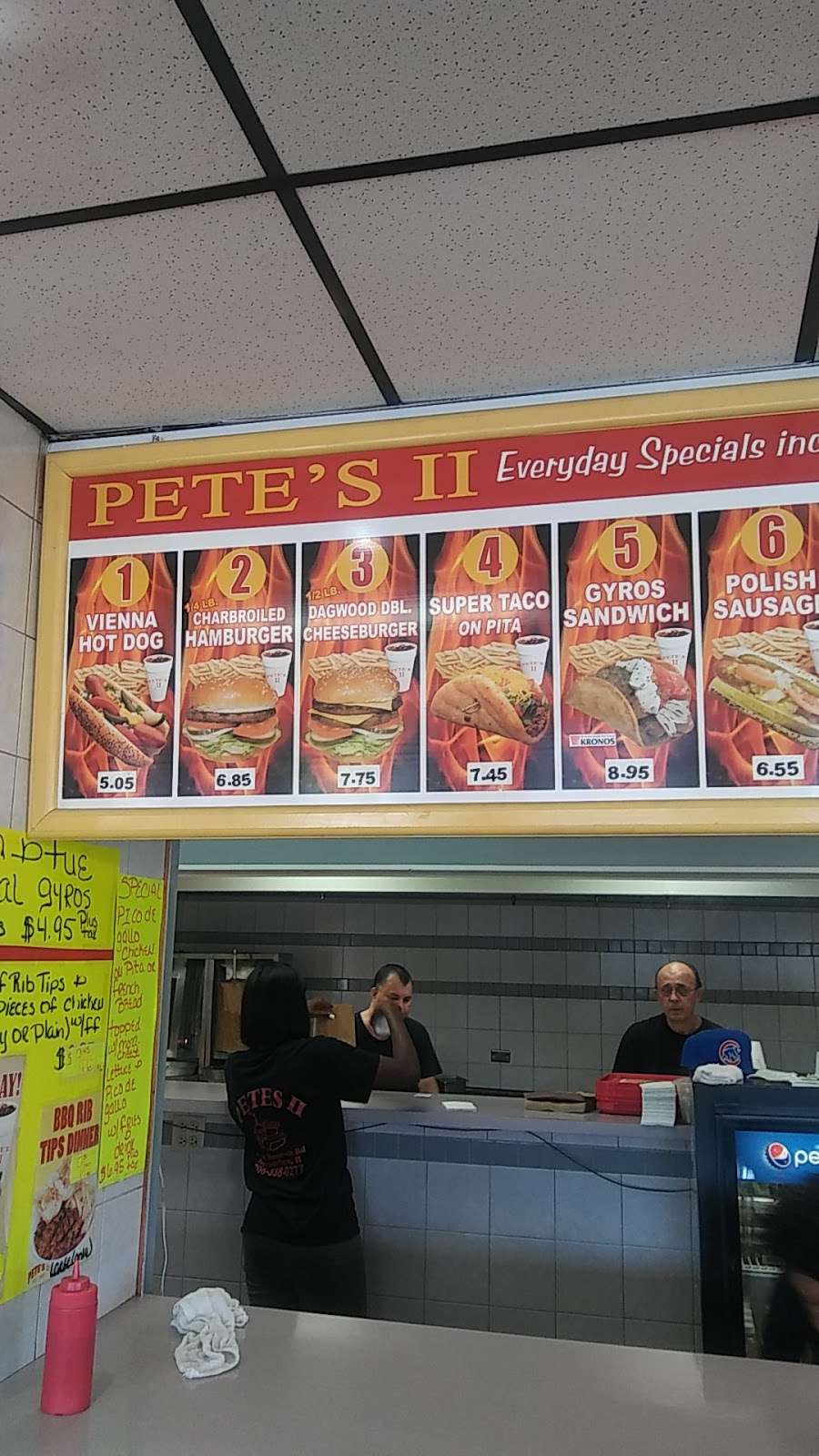 Petes Red Hots | 1515 W Roosevelt Rd, Broadview, IL 60155, USA | Phone: (708) 338-0277