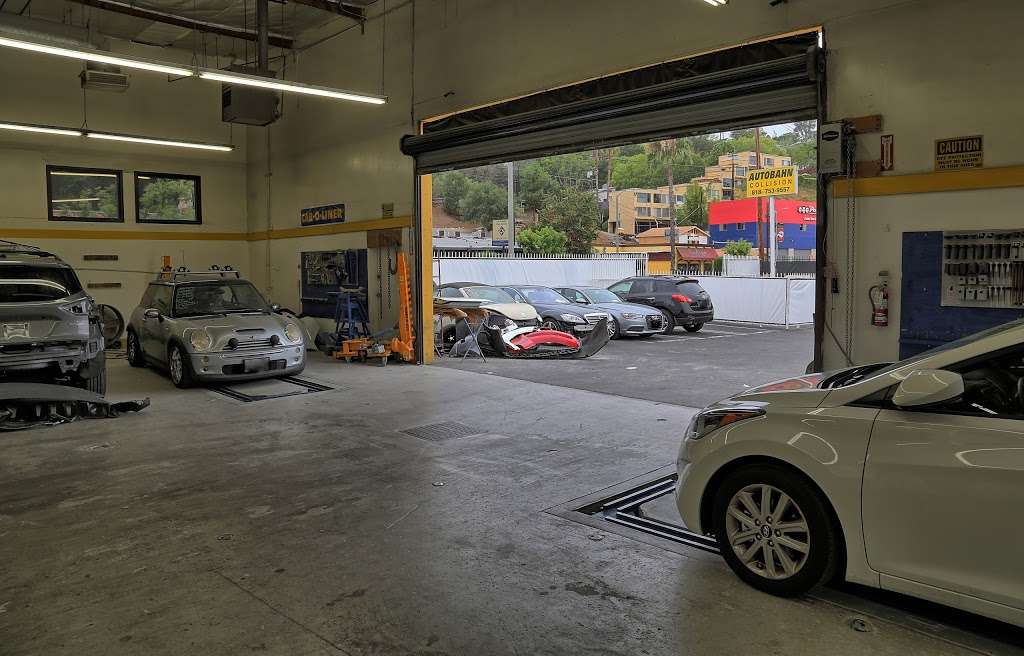 Autobahn Collision Center | 11511 Ventura Blvd, Studio City, CA 91604 | Phone: (818) 753-9557