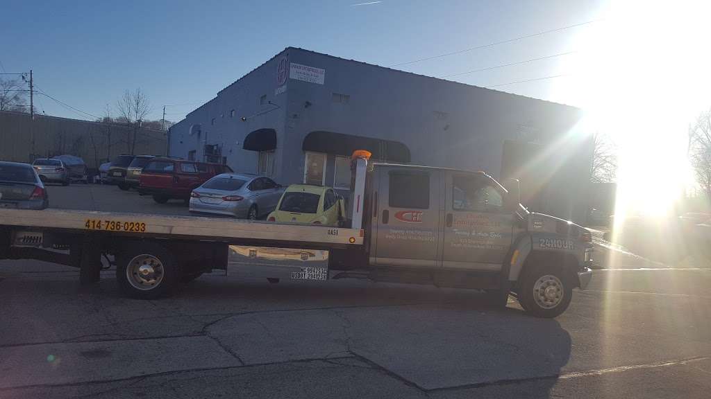 Chanov Enterprises LLC. Towing & Auto Body Shop | 923 Sherman Ave, South Milwaukee, WI 53172 | Phone: (414) 736-0233