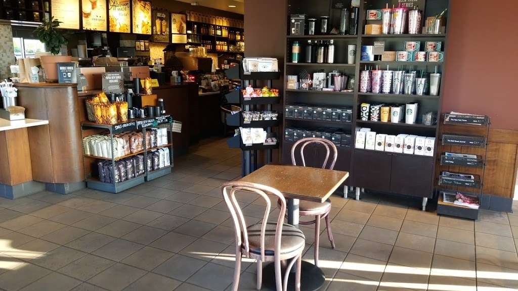 Starbucks | 2160 W Morthland Dr, Valparaiso, IN 46385, USA | Phone: (219) 477-3749