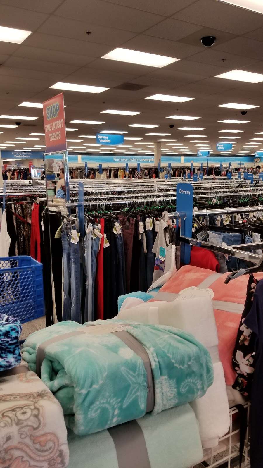 Ross Dress for Less | 55 S McClintock Dr, Tempe, AZ 85281, USA | Phone: (480) 894-4032