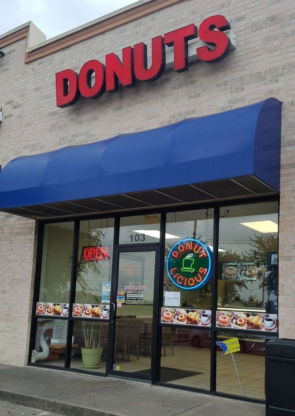 Donutlicious | 804 E Belt Line Rd # 103, Cedar Hill, TX 75104 | Phone: (469) 272-0529