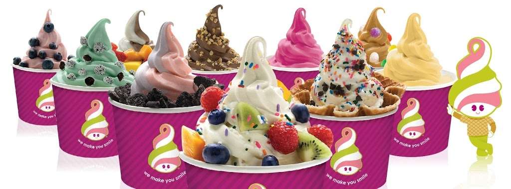 Menchies Frozen Yogurt | 9685 Lake Nona Village Pl, Orlando, FL 32827, USA | Phone: (407) 856-4811