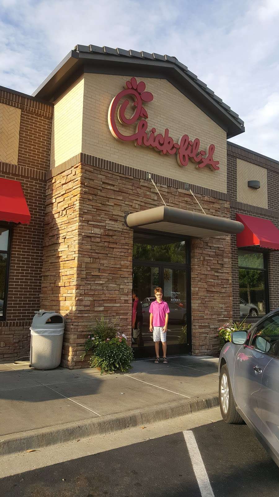 Chick-fil-A | 12087 S Blackbob Rd, Olathe, KS 66062, USA | Phone: (913) 829-7600