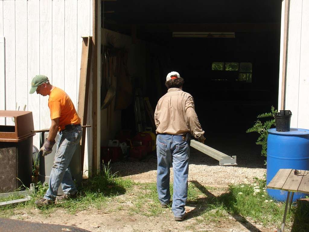 Martha Lafite Thompson Nature Sanctuary | 407 N La Frenz Rd, Liberty, MO 64068 | Phone: (816) 781-8598