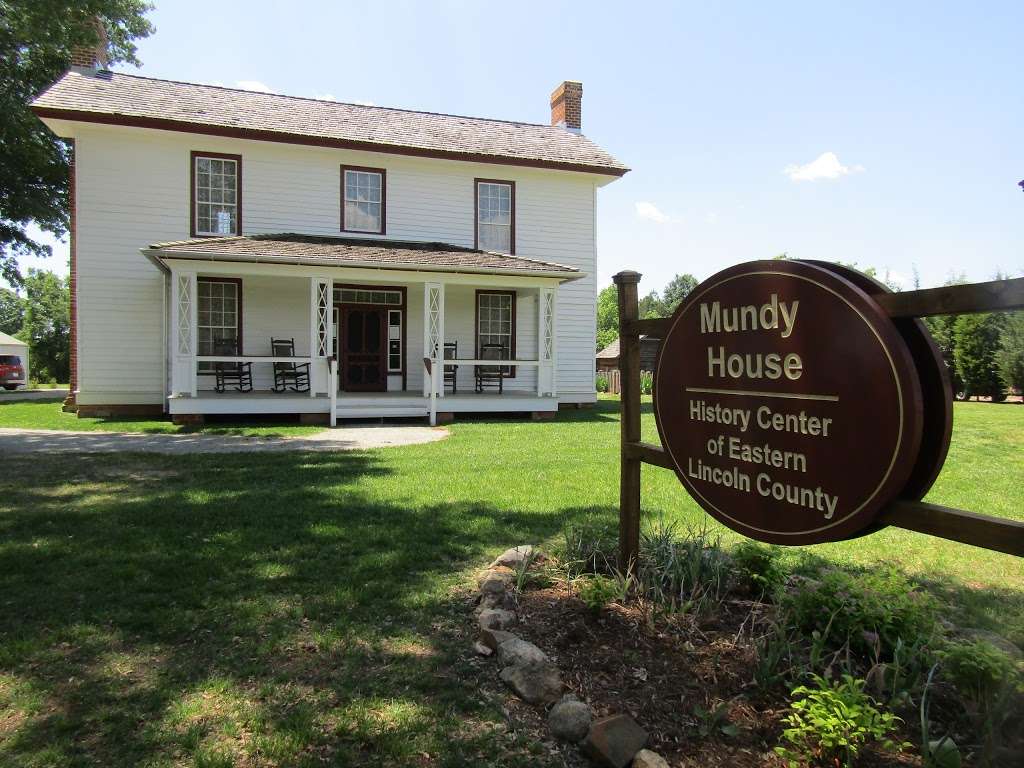 Mundy House and History Center of Eastern Lincoln County | 4353 S Nc 16 Hwy, Denver, NC 28037, USA | Phone: (704) 966-1418