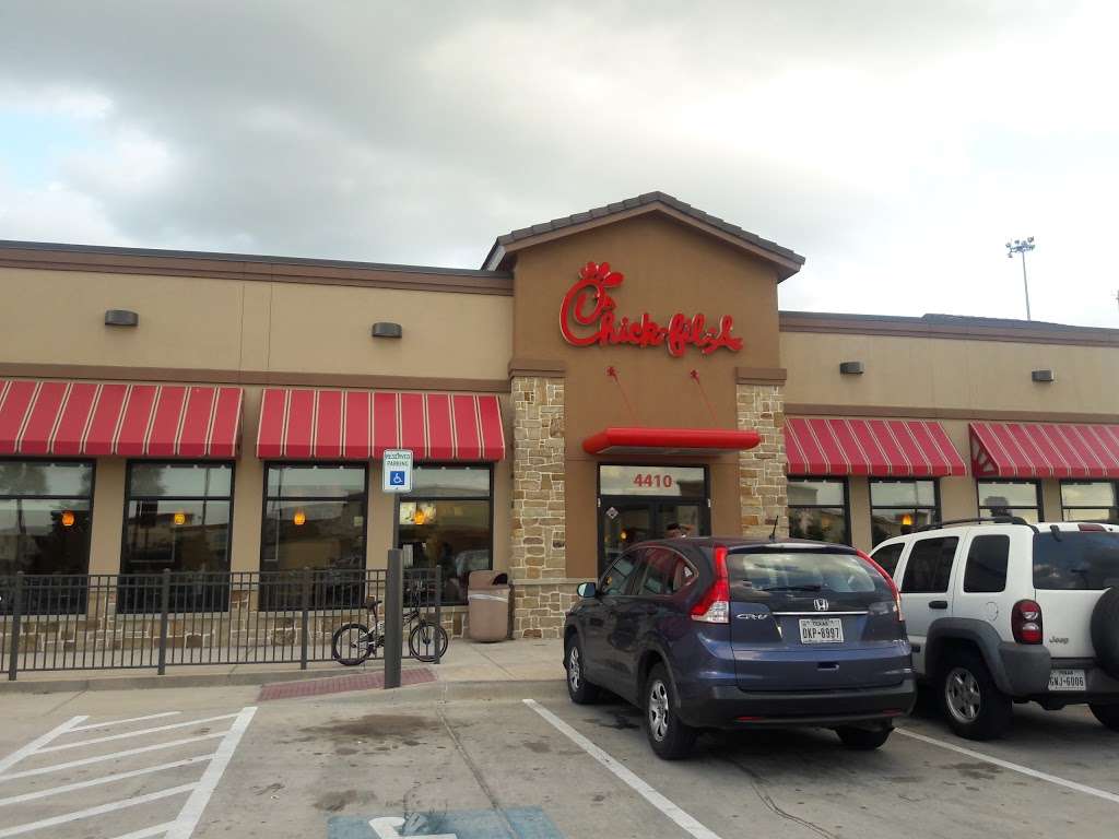 Chick-fil-A | 4410 North Fwy, Houston, TX 77022 | Phone: (713) 695-8888