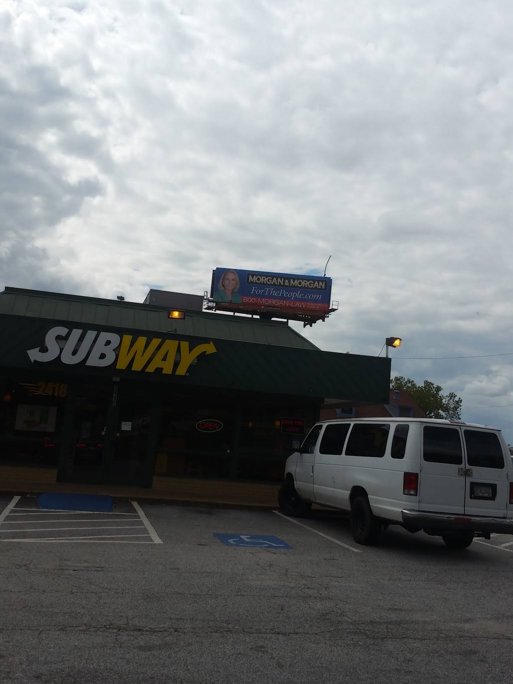 Subway | 2418 Bolton Rd NW, Atlanta, GA 30318, USA | Phone: (404) 355-1157