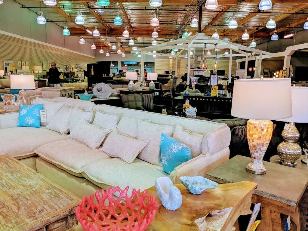 Looking For New Furniture? A Royal Suite Home Furnishings In Oxnard Is Your  Next Stop - A Royal Suite