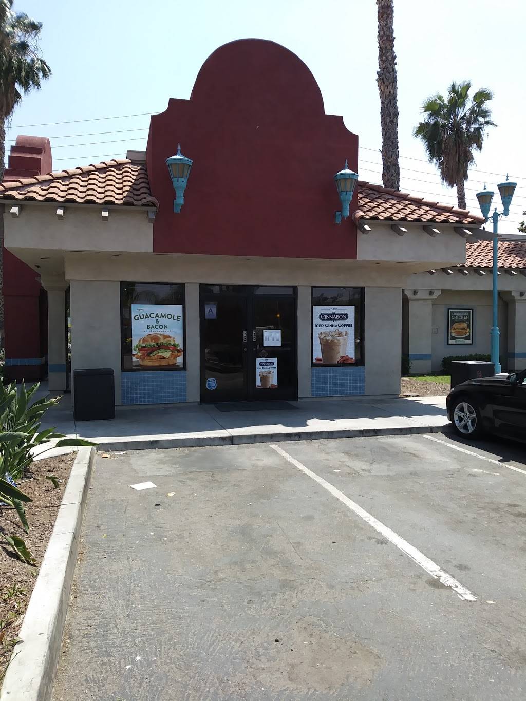 Jack in the Box | 1191 S Mt Vernon Ave, Colton, CA 92324, USA | Phone: (909) 783-7748