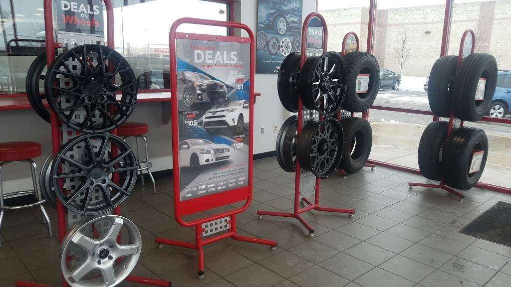 Discount Tire | 240 S Creasy Ln, Lafayette, IN 47905, USA | Phone: (765) 447-1541