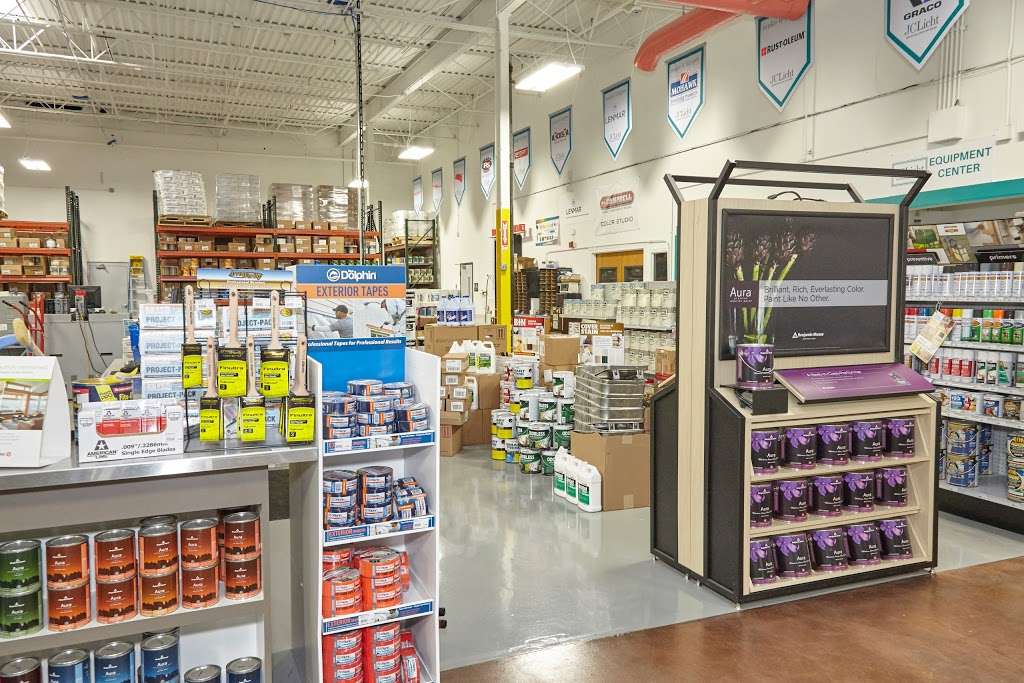 JC Licht Benjamin Moore Paint Store | 901 S Rohlwing Rd, Addison, IL 60101, USA | Phone: (630) 868-7361