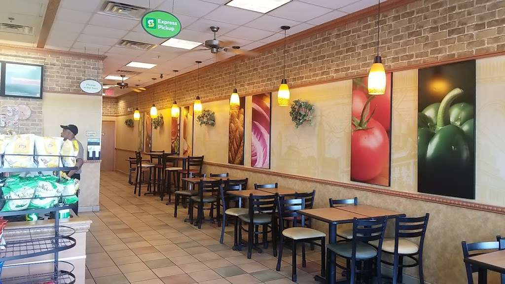 Subway Restaurants | 3958 Fettler Park Dr, Dumfries, VA 22025, USA | Phone: (703) 634-2804