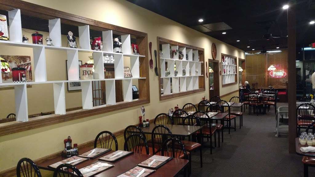 Vinnys Italian Grill & Pizzeria | 4915 Richmond Tappahannock Hwy, Aylett, VA 23009, USA | Phone: (804) 769-8822