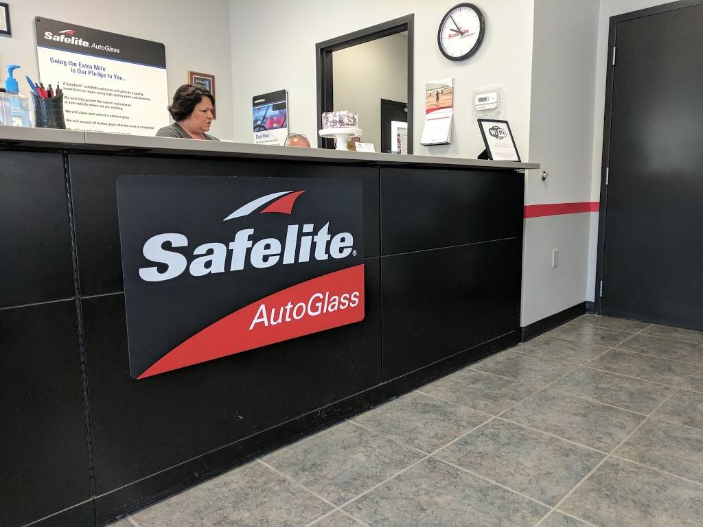 Safelite AutoGlass | 4831 N 90th St, Omaha, NE 68134, USA | Phone: (402) 682-8398