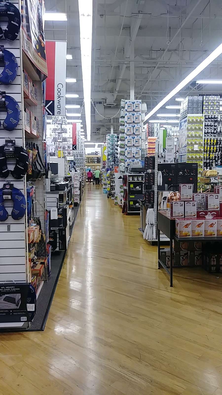 Bed Bath & Beyond, 3341 E Foothill Blvd, Pasadena, CA 91107, USA