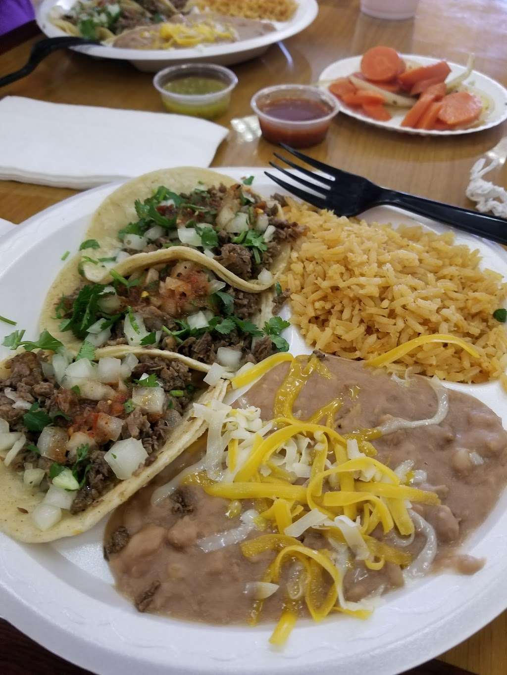 El Taco Charro | 940 E Dominguez St, Carson, CA 90746, USA | Phone: (310) 538-4096