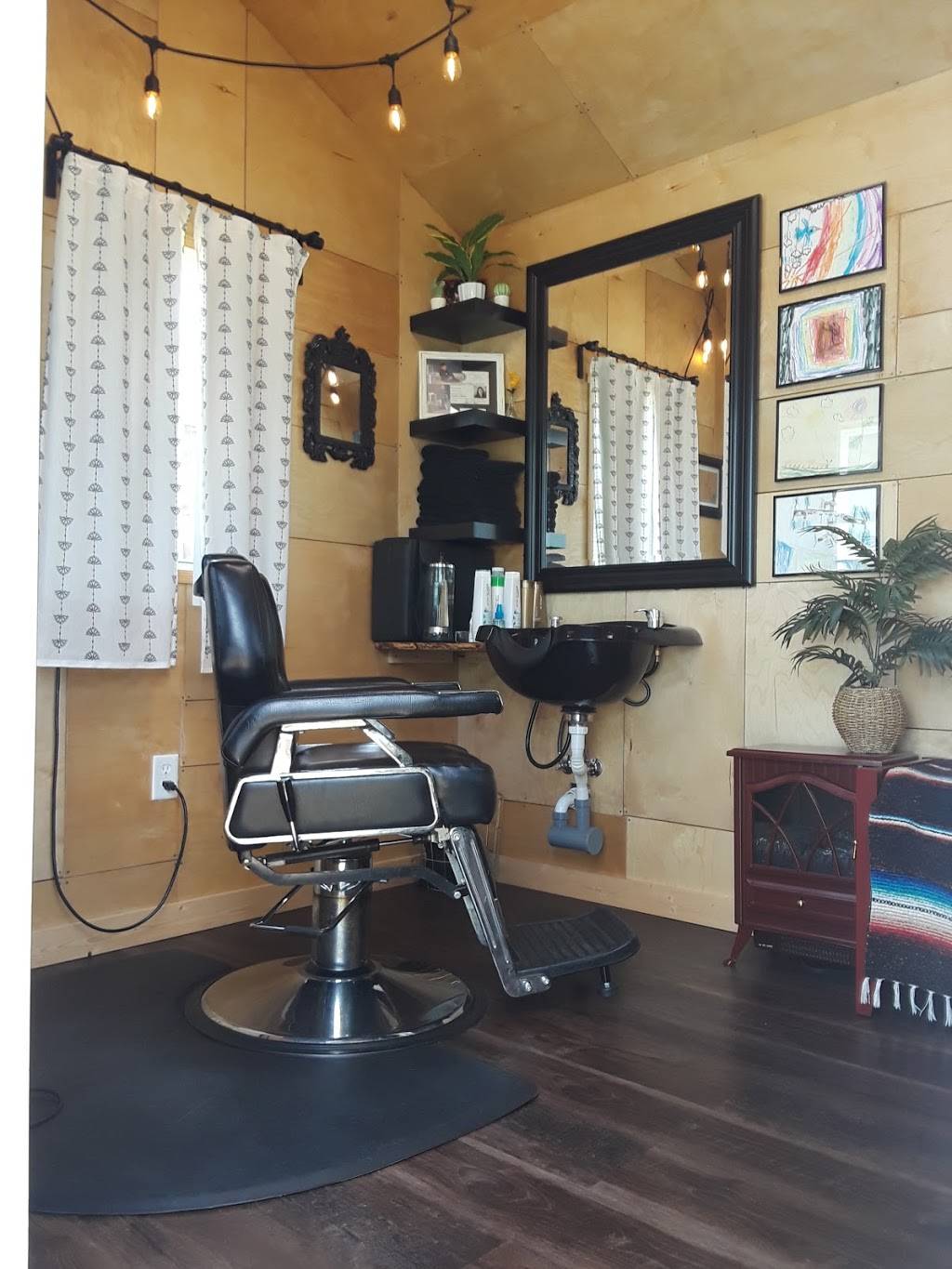 Sideyard Salon | 7217 Brick Slope Path, Austin, TX 78744, USA | Phone: (512) 568-8326