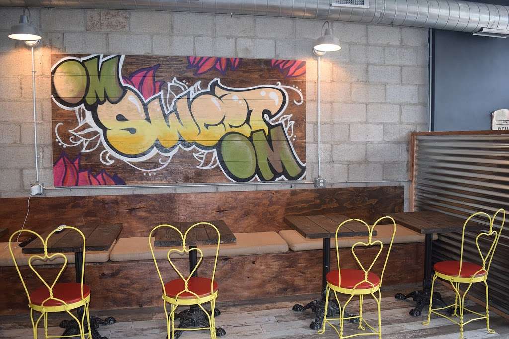 Ohmies Coffee Bar + Yoga Studio | 919 N Wood Ave, Roselle, NJ 07203, USA | Phone: (908) 241-1602