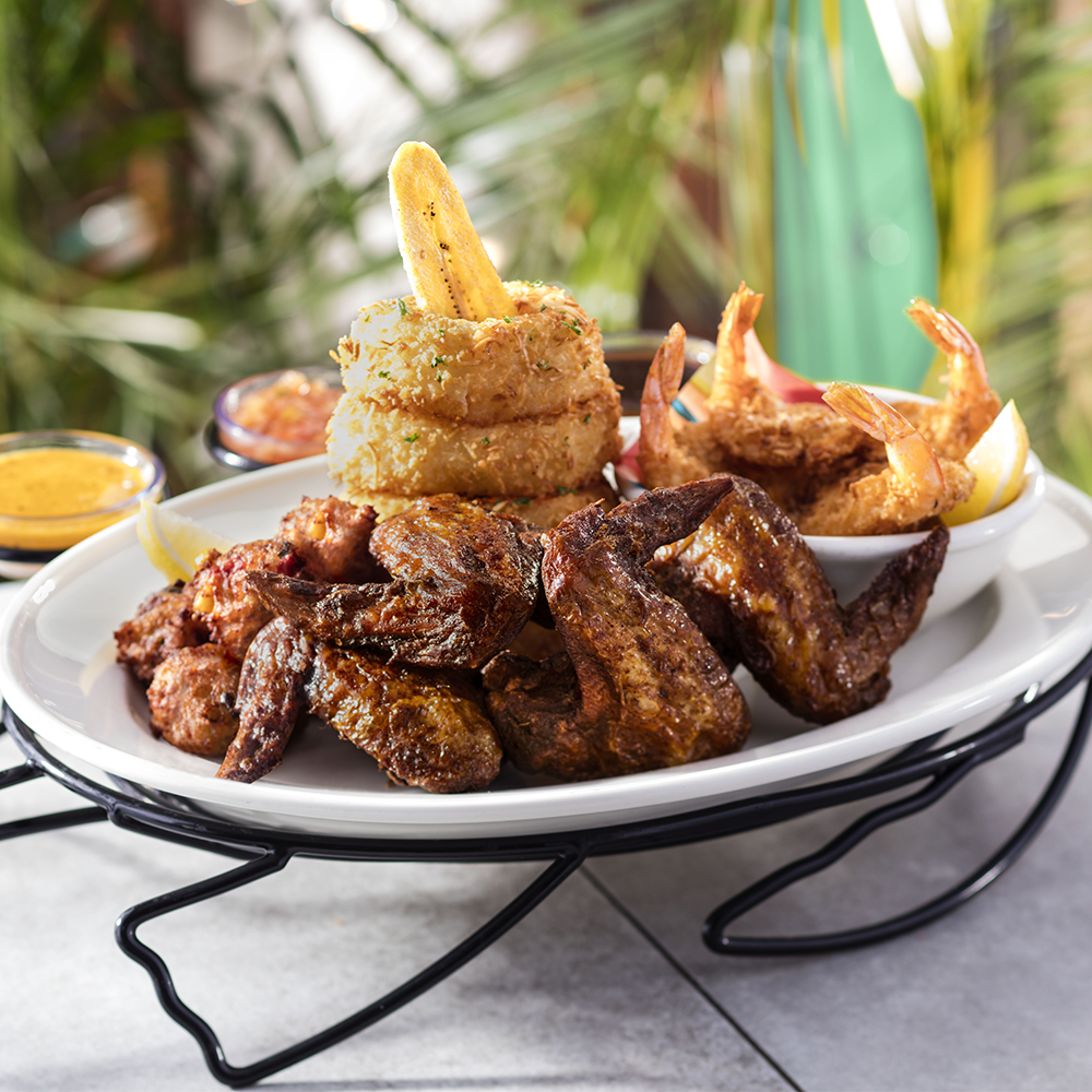 Bahama Breeze | 8735 Vineland Ave, Orlando, FL 32821, USA | Phone: (407) 938-9010