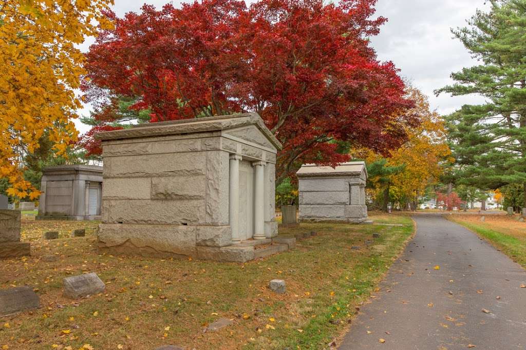 Elmwood Cemetery | 425 Georges Rd, North Brunswick Township, NJ 08902, USA | Phone: (732) 545-1445