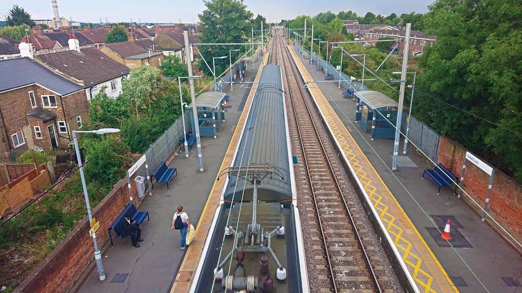 Enfield Lock | Enfield EN3, UK