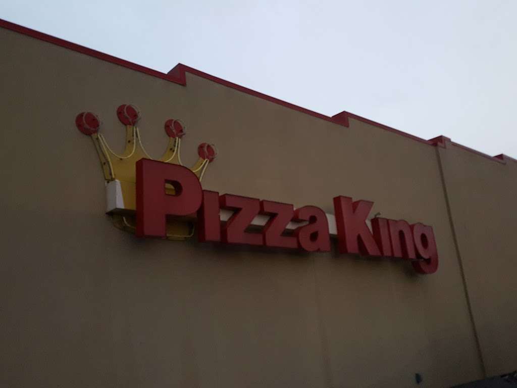 Pizza King | 604 W Pendleton Ave, Lapel, IN 46051, USA | Phone: (765) 534-3200