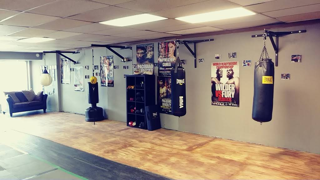 Fit Go Boxing & Fitness Club | 1885 Sullivant Ave, Columbus, OH 43223, USA | Phone: (614) 594-3317