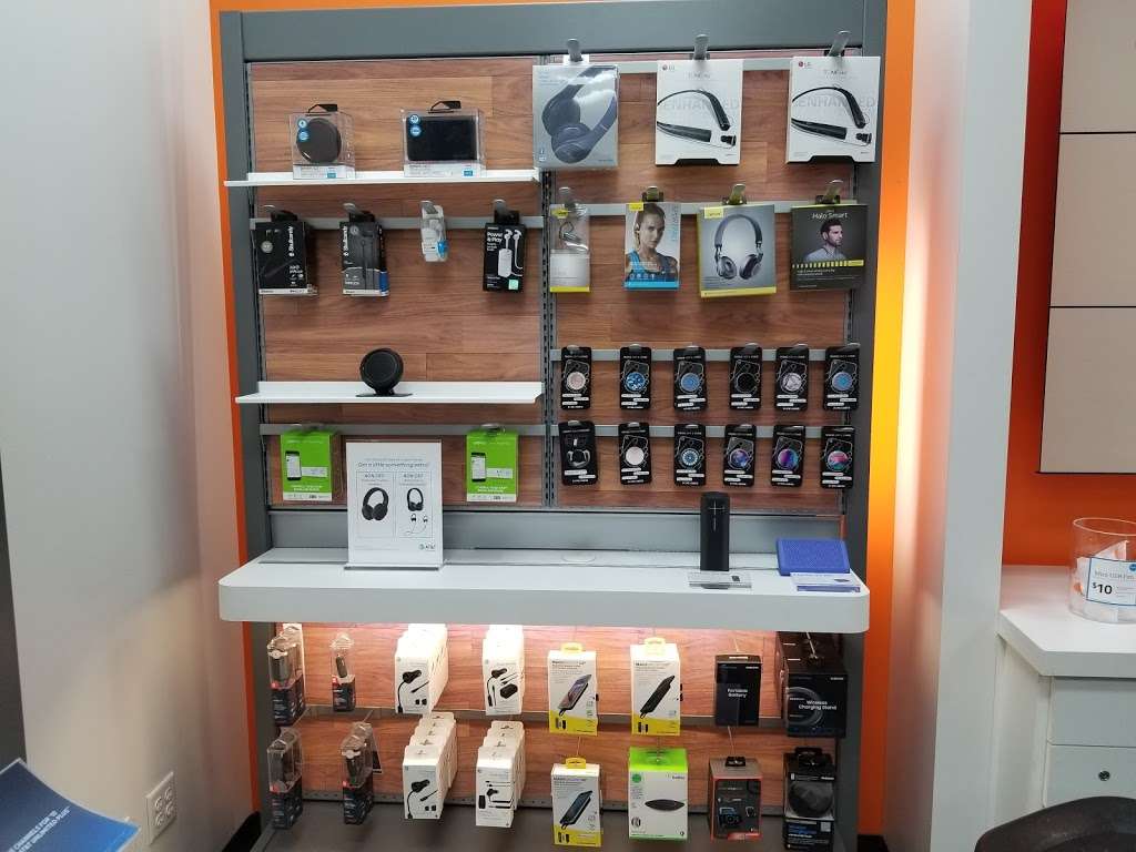 AT&T Store | 9925 W Camelback Rd Ste 103, Phoenix, AZ 85037, USA | Phone: (623) 772-8443