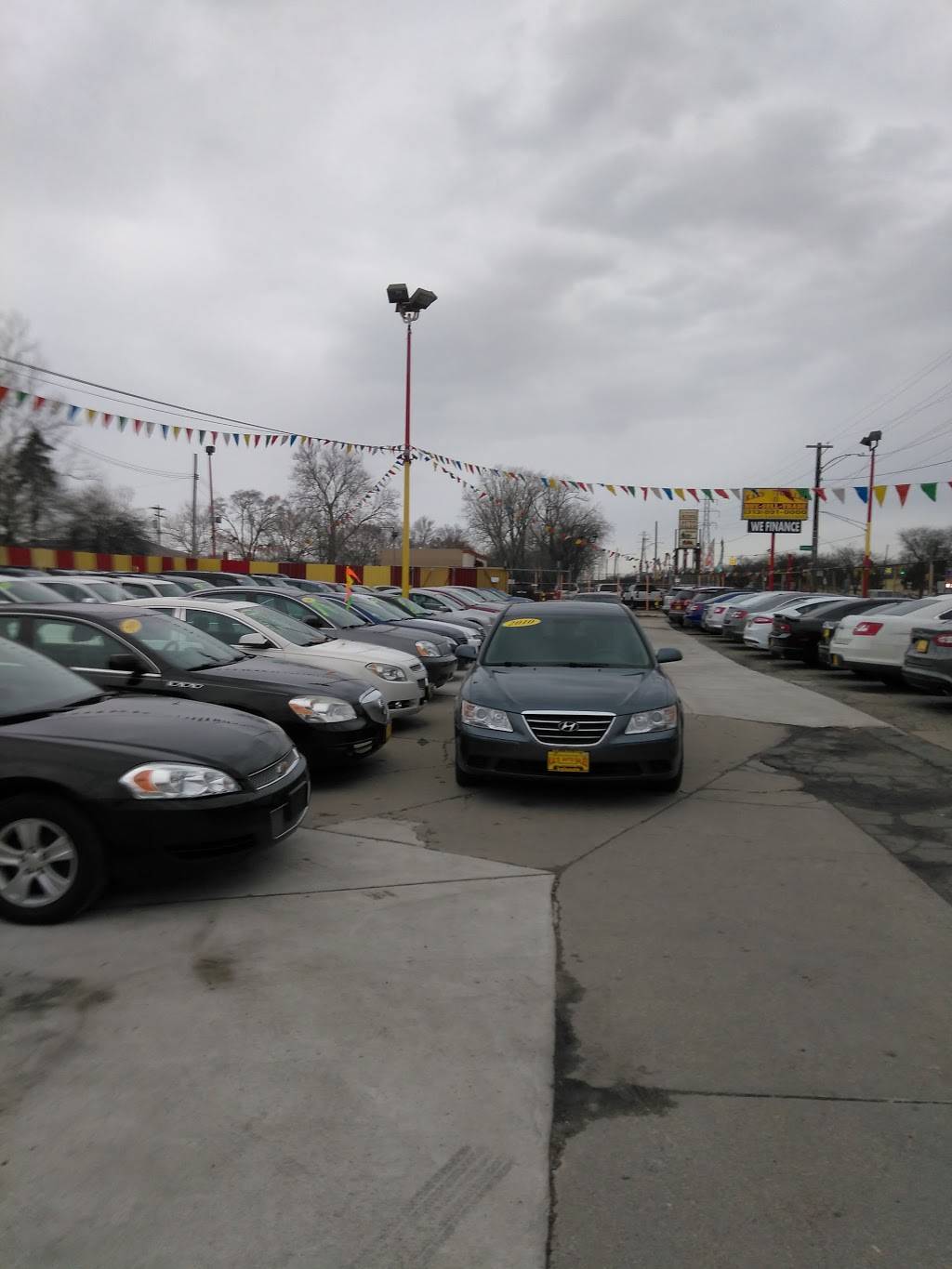 Kals Auto Sales II | 5130 E 8 Mile Rd, Detroit, MI 48234, USA | Phone: (313) 891-0000