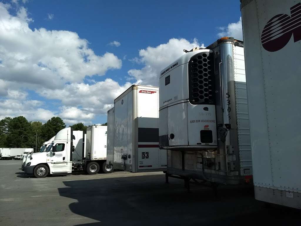 Penske Truck Rental | 4501 Keeter Dr, Charlotte, NC 28214, USA | Phone: (704) 394-6136