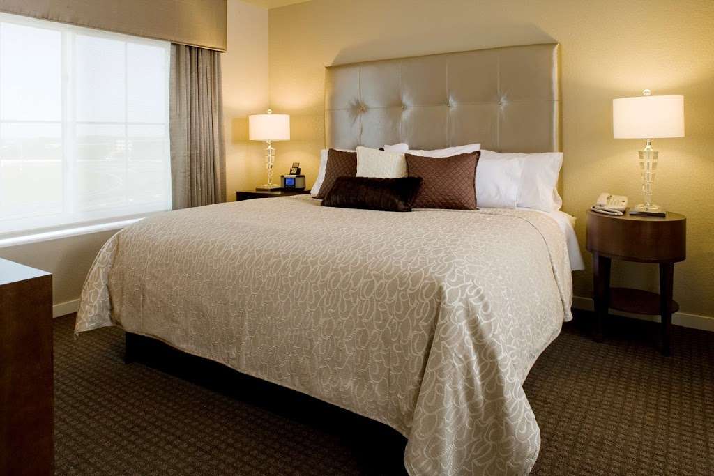 Hyatt House Sterling/Dulles Airport -North | 45520 Dulles Plaza, Sterling, VA 20166 | Phone: (703) 435-9002