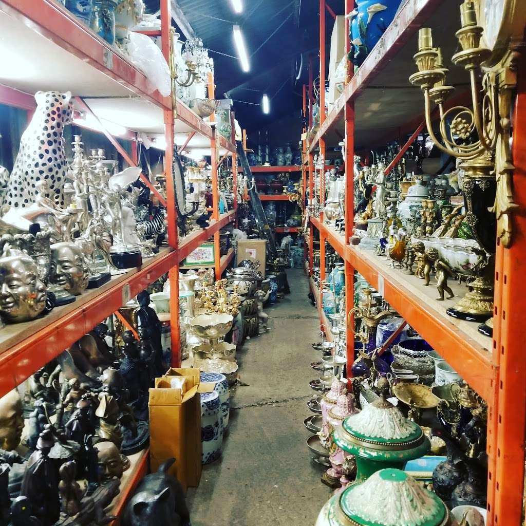 Canonbury Antiques | Potters Bar EN6 3NA, UK | Phone: 01707 644877