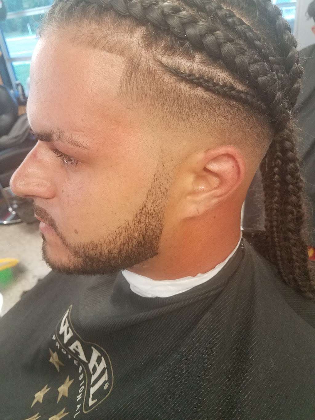 The Giants Barber Shop | 1165 S Duncan Dr, Tavares, FL 32778, USA | Phone: (352) 308-9235